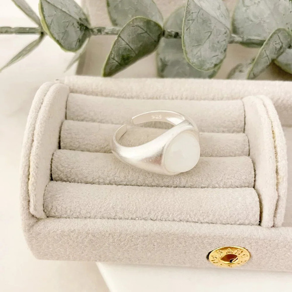 925 Sterling Silver Chunky Ring Oval Dome Ring Statement Ring Brushed Ring - Picture 6 of 10